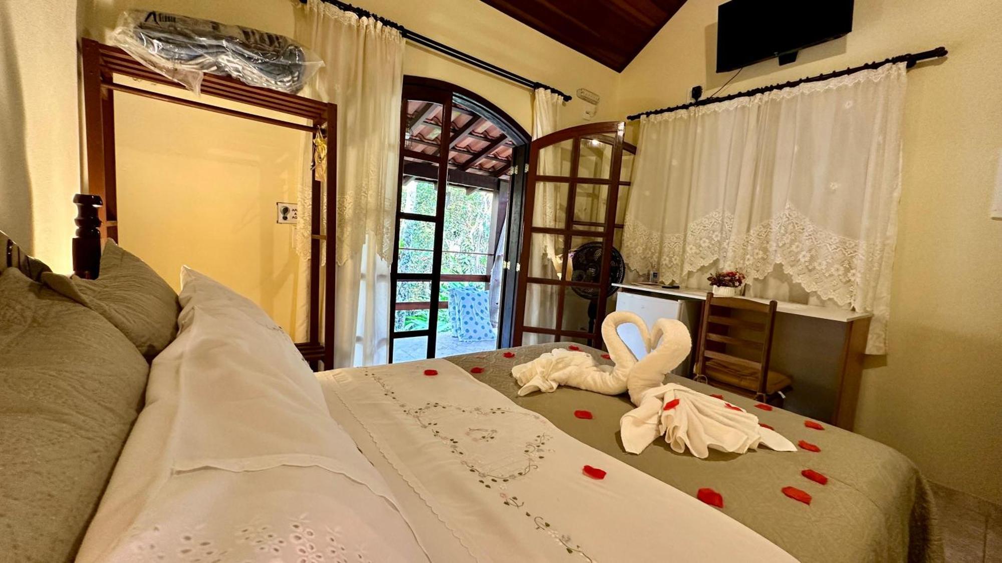 Janela Dos Meus Sonhos Villa เปเนโด ภายนอก รูปภาพ